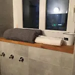 Hotel Secret Apartament 4 *